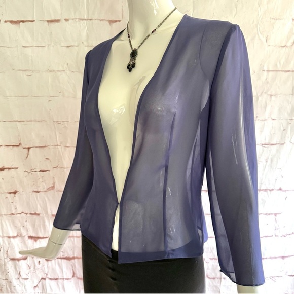 Sheer lightweight Periwinkle Blue Three Quarter Inch Sleeve Shrug Top Size XS - Picture 6 of 15